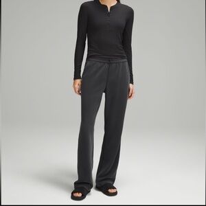 Lululemon Softstreme High-Rise Pant Regular